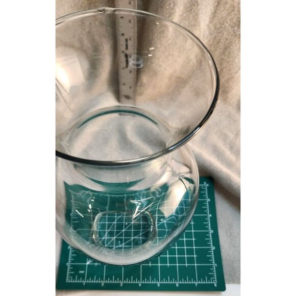 Clear Glass Gathering Vase With Flared Top & Rounded Base 11 Inches Tall Elegant - Picture 8 of 9